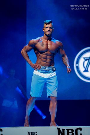 MEN'S PHYSIQUE НОВИЧКИ